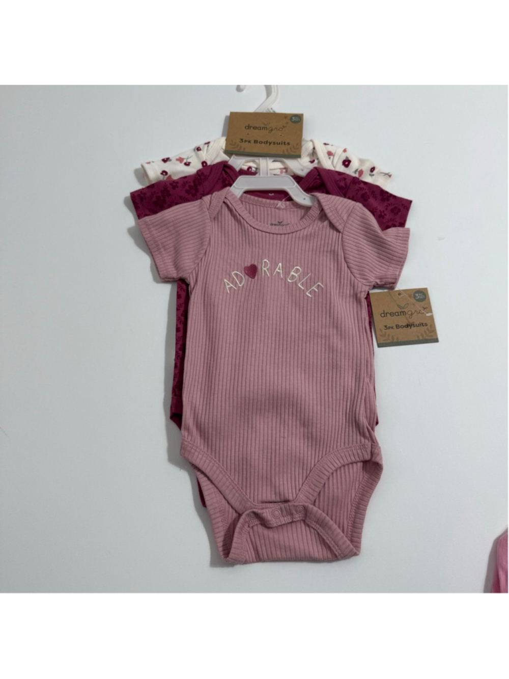 Baby dreamgro 3PK Bodysuits 9-12 Months Pink White Floral